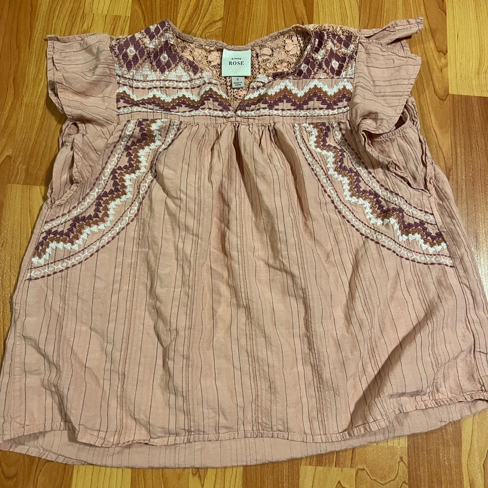 Womens top small